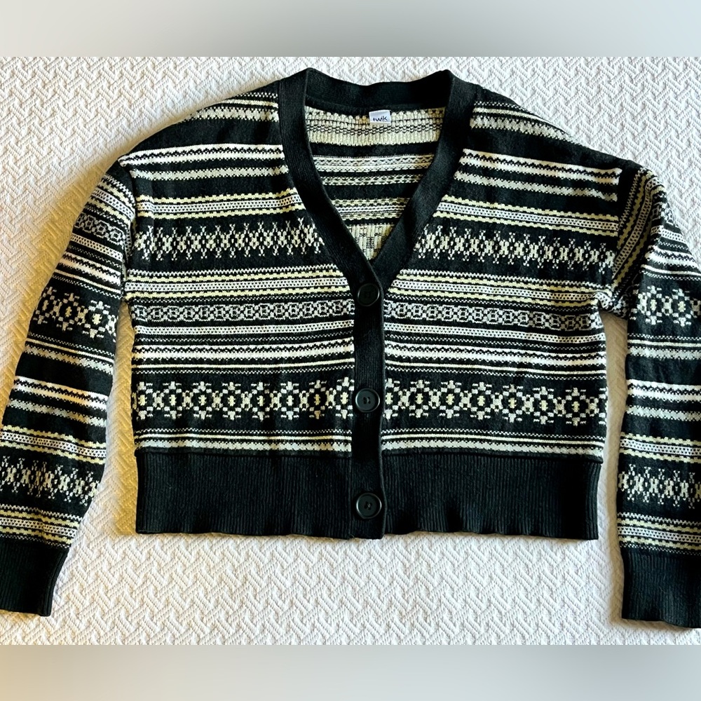 Twik by Simons | Cropped Knitted Cardigan